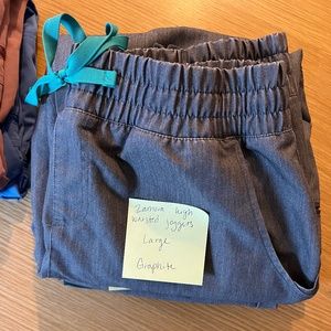 Figs Zamora - High Waisted Scrub Pants - L / Graphite